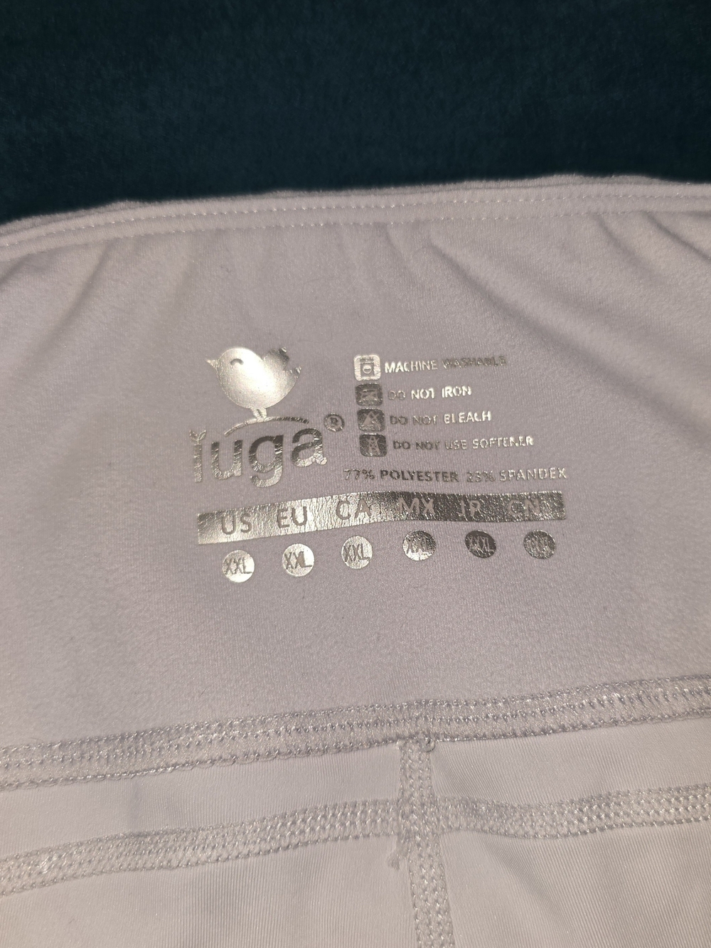 High-Rise Cropped Athletic Leggings in Light Gray - Picture 11 of 11